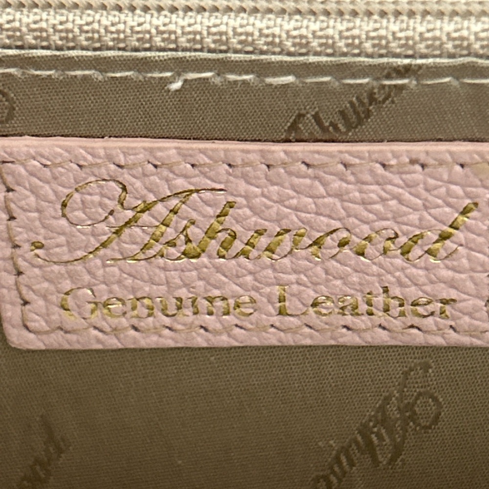 Atwood Leather Blush Pink Zip-Around Wallet w/Deer Logo Approx. 7.5 x 4 - Picture 5 of 17